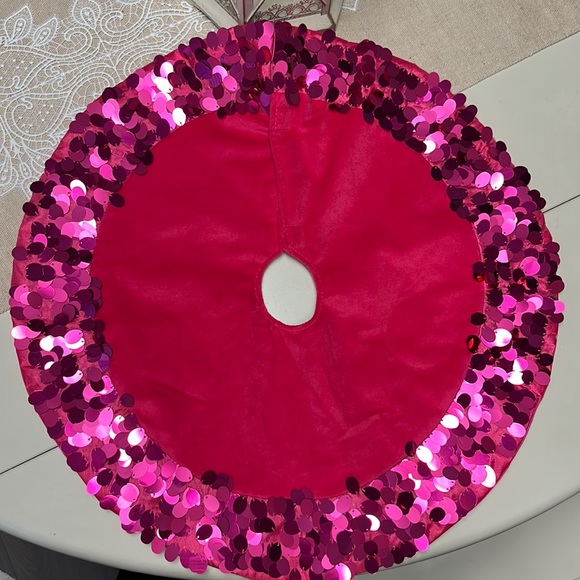 Target Tree Skirt 